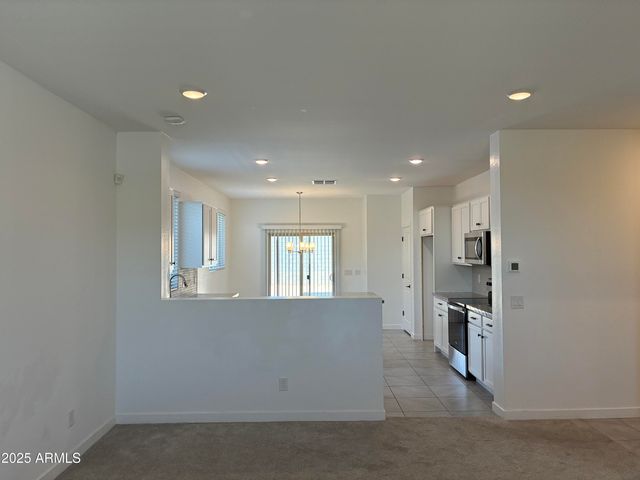 16878 W DIANA Avenue, Waddell, AZ 85355