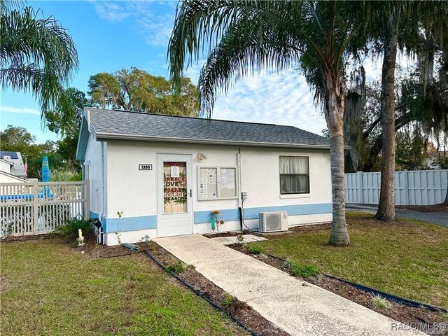 475 Landing Boulevard, Inverness, FL 34450