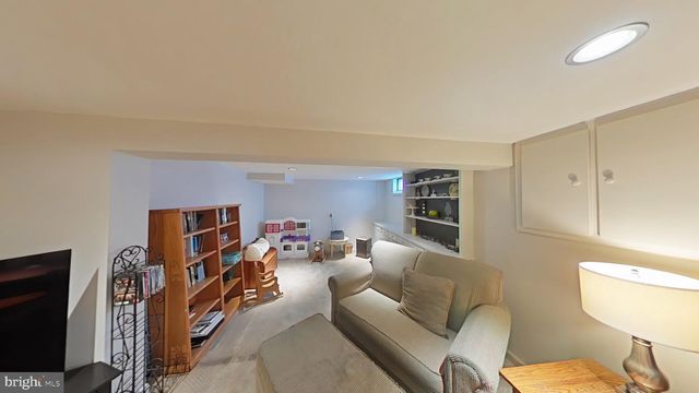 311 LEMON ST, Elizabethtown, PA 17022