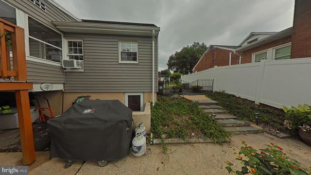 311 LEMON ST, Elizabethtown, PA 17022