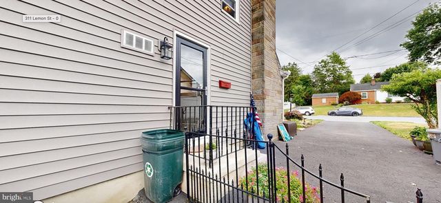 311 LEMON ST, Elizabethtown, PA 17022