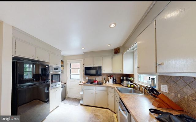 311 LEMON ST, Elizabethtown, PA 17022