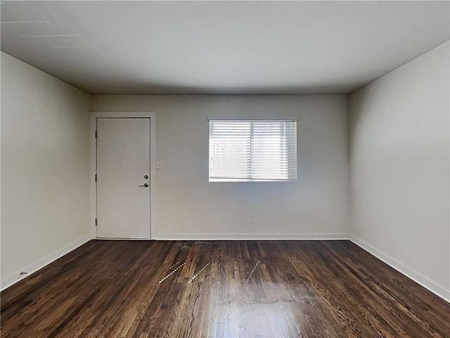 880 N Highland Avenue NE B4, Atlanta, GA 30306