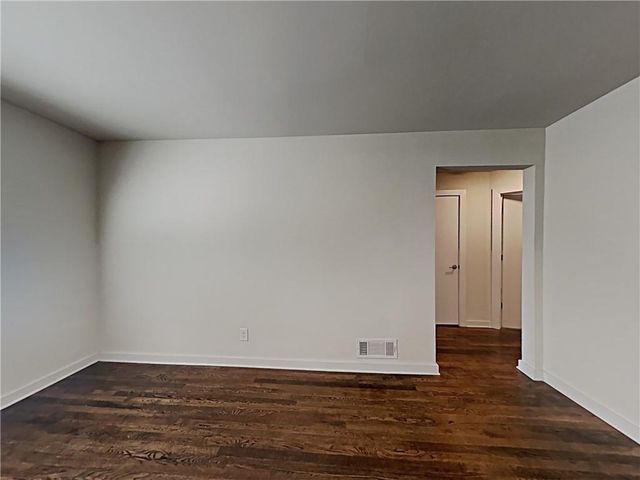 880 N Highland Avenue NE B4, Atlanta, GA 30306