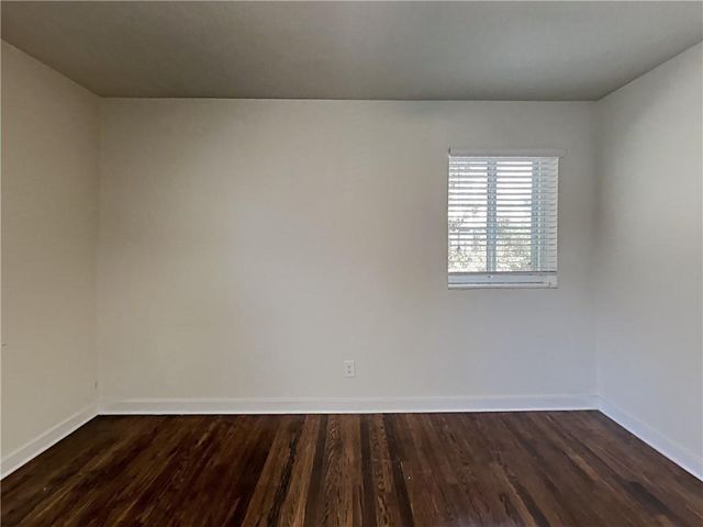 880 N Highland Avenue NE B4, Atlanta, GA 30306