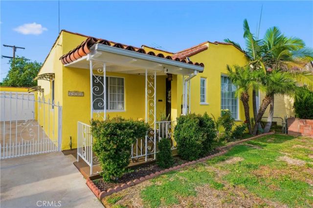 3117 Saturn Avenue, Huntington Park, CA 90255