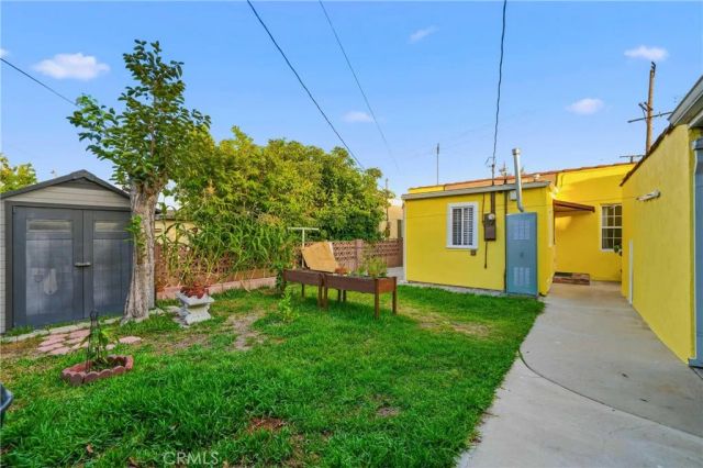 3117 Saturn Avenue, Huntington Park, CA 90255