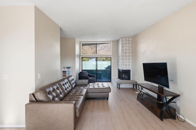 720 Tramway Lane NE UNIT 24, Albuquerque, NM 87122