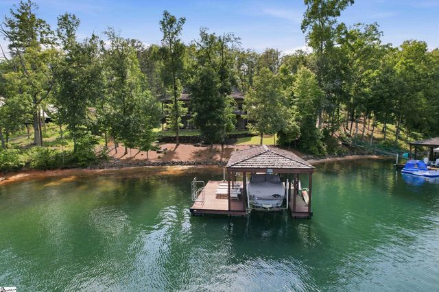 147 S Edgewater Drive, Sunset, SC 29685
