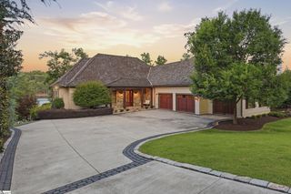 147 S Edgewater Drive, Sunset, SC 29685