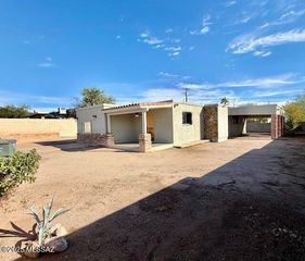 1633 S Camino Del Sierra, Tucson, AZ 85713