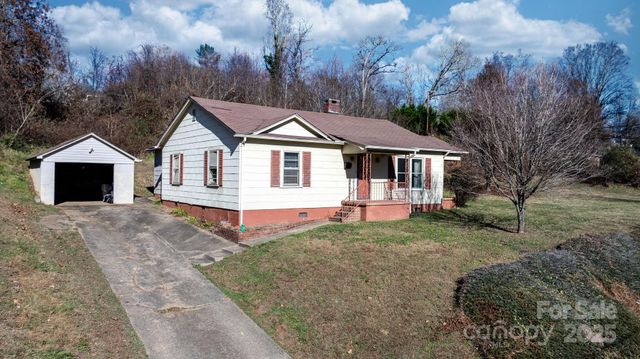 1606 Poplar Street NW, Lenoir, NC 28645