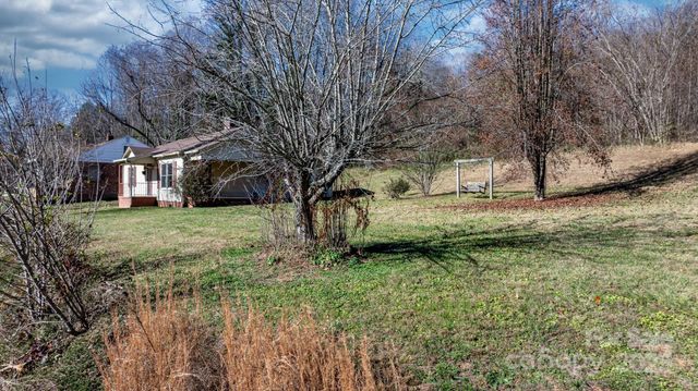 1606 Poplar Street NW, Lenoir, NC 28645