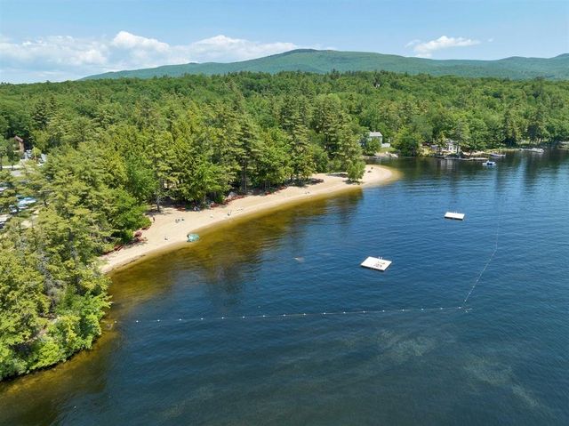 62 Spitzen Street, Moultonborough, NH 03254
