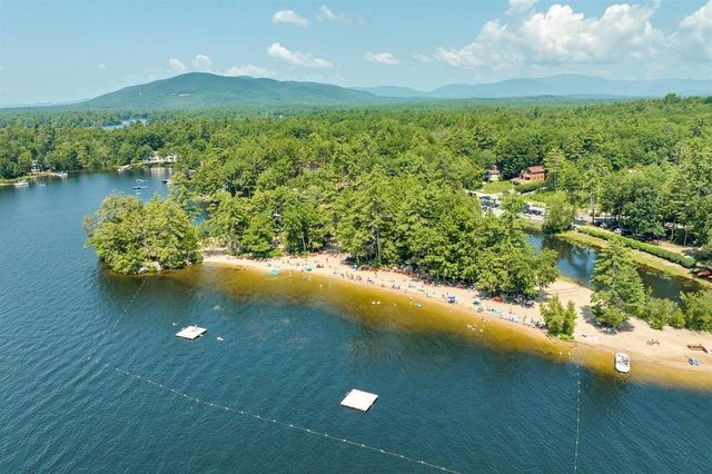 62 Spitzen Street, Moultonborough, NH 03254