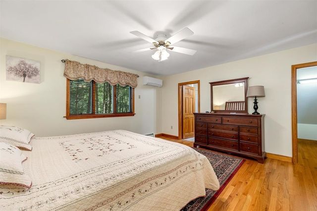 62 Spitzen Street, Moultonborough, NH 03254