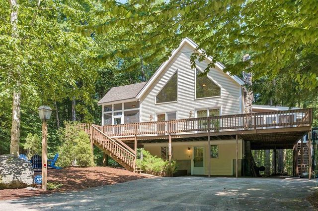 62 Spitzen Street, Moultonborough, NH 03254