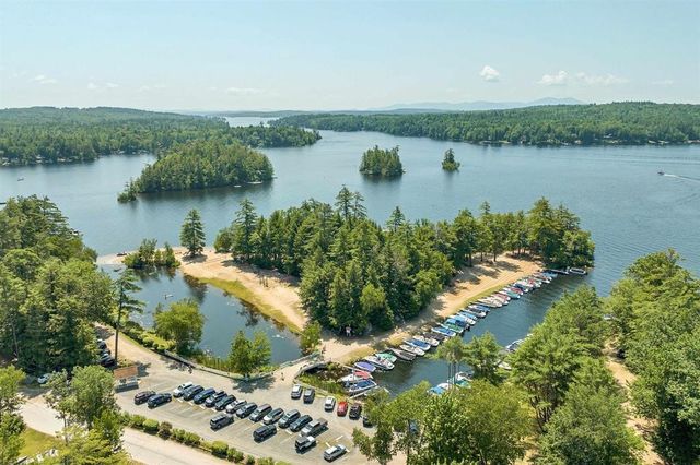 62 Spitzen Street, Moultonborough, NH 03254