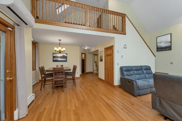 62 Spitzen Street, Moultonborough, NH 03254