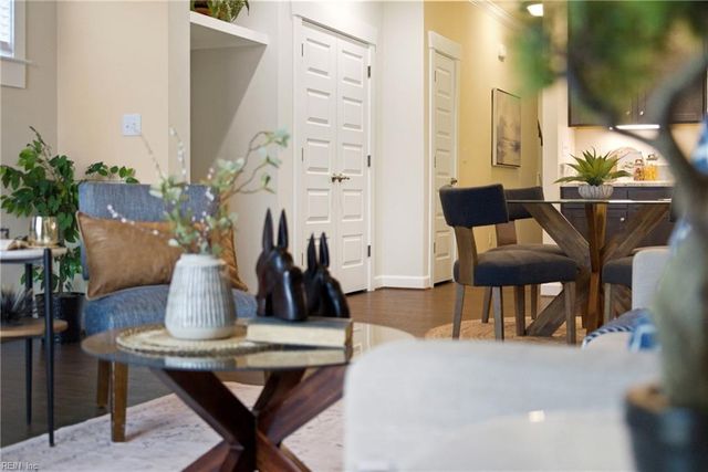 122 Morrison AVE, Virginia Beach, VA 23454