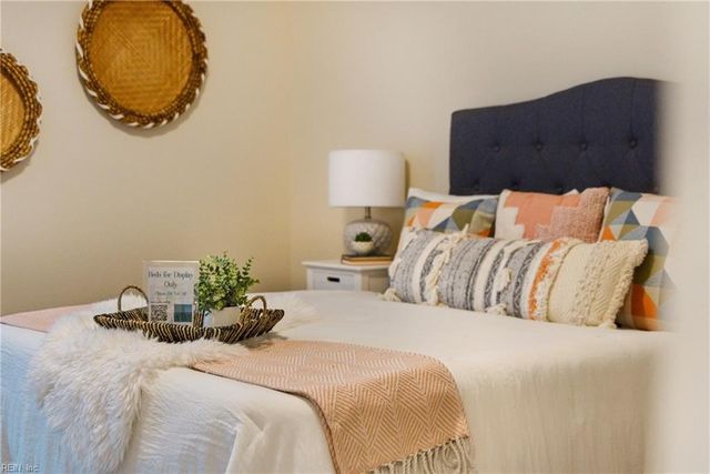 122 Morrison AVE, Virginia Beach, VA 23454