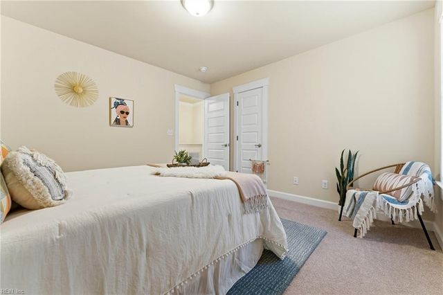 122 Morrison AVE, Virginia Beach, VA 23454