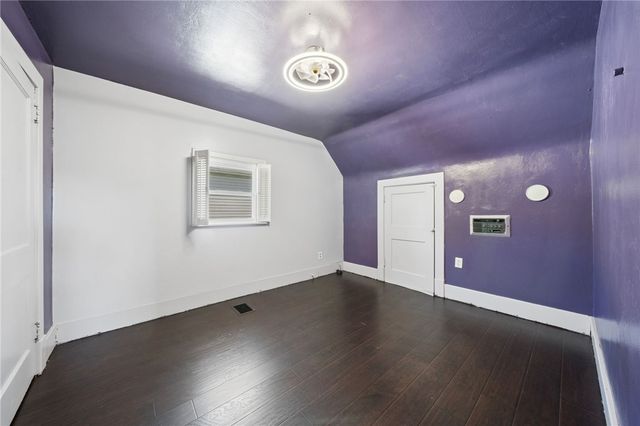512 5TH STREET, Rostraver, PA 15087