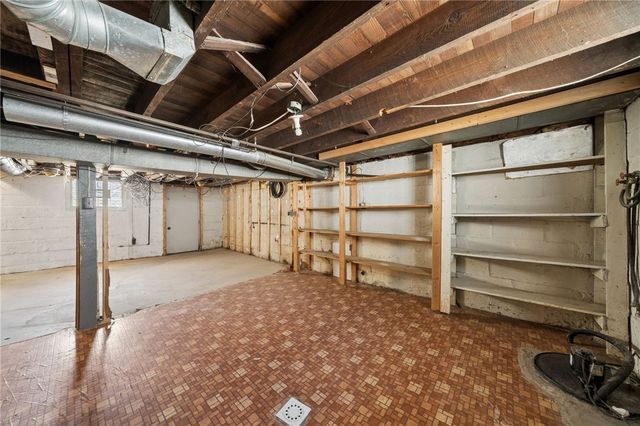 512 5TH STREET, Rostraver, PA 15087