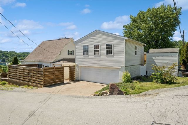 512 5TH STREET, Rostraver, PA 15087