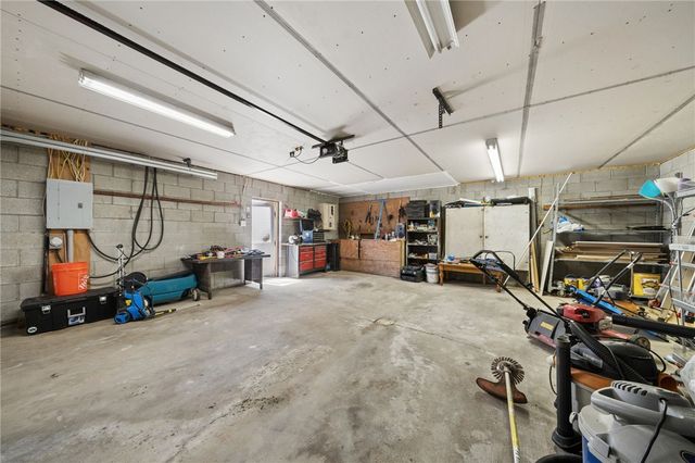 512 5TH STREET, Rostraver, PA 15087