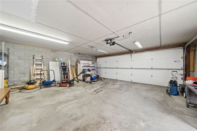 512 5TH STREET, Rostraver, PA 15087