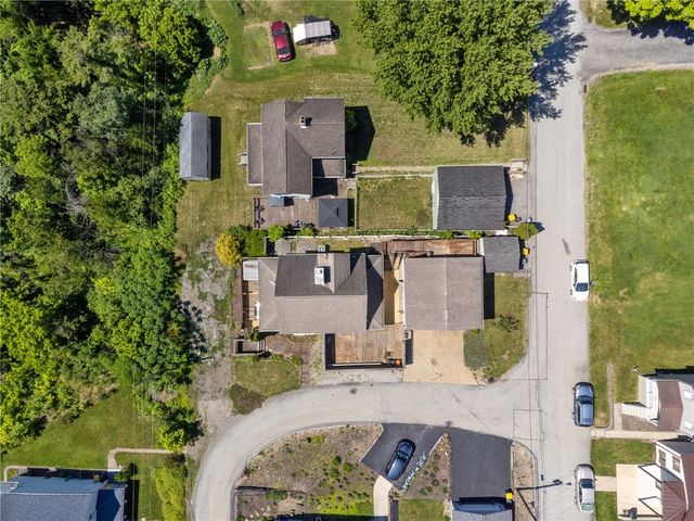 512 5TH STREET, Rostraver, PA 15087