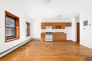 454 Nostrand Ave # 1, New York City, NY 11216