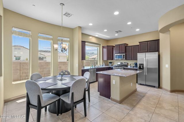 9670 N Saguaro Breeze Way, Marana, AZ 85653
