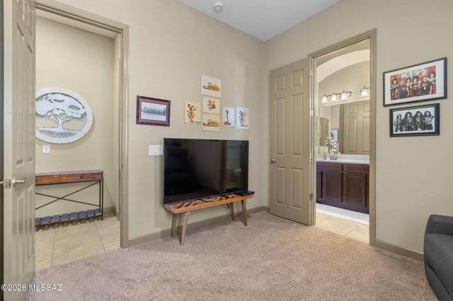 9670 N Saguaro Breeze Way, Marana, AZ 85653