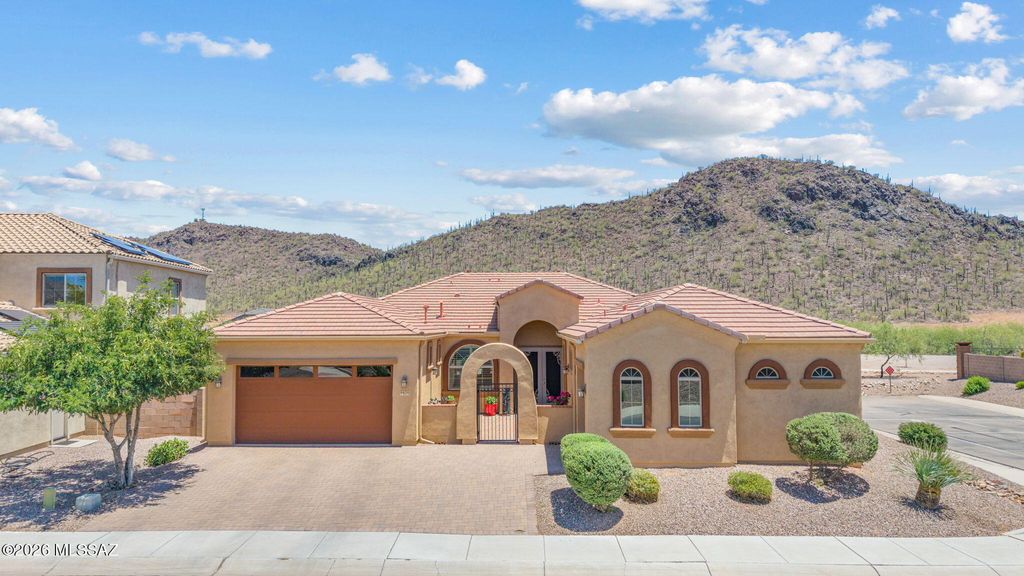 9670 N Saguaro Breeze Way, Marana, AZ 85653