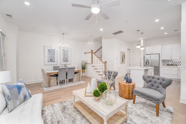 207 Ribbon Ln, Franklin, TN 37064