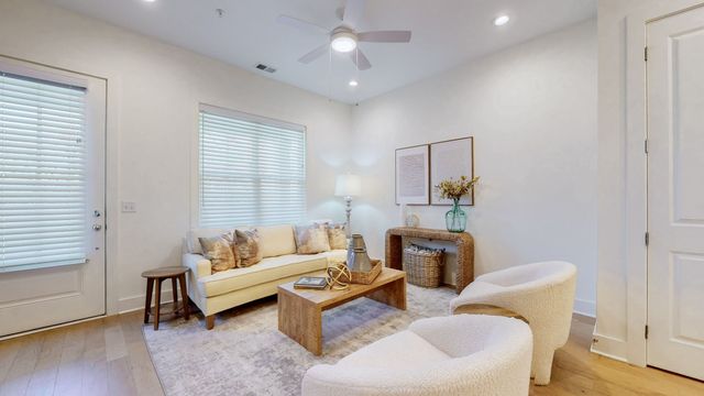 207 Ribbon Ln, Franklin, TN 37064