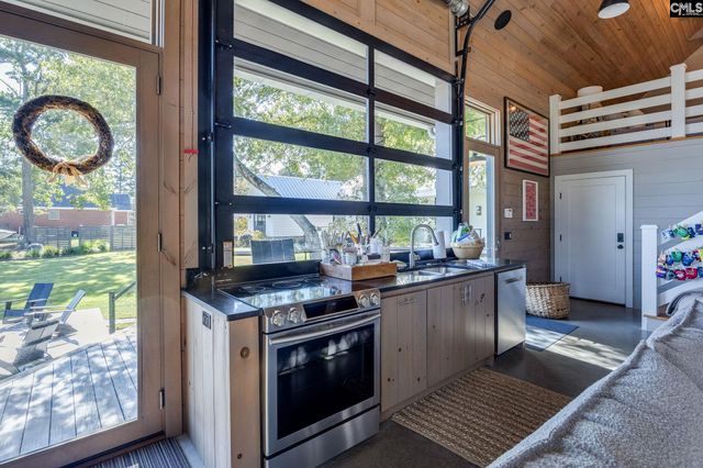 576 Sandy Point Road, Lexington, SC 29072