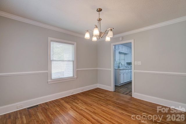 409 E Maynard Street, Pageland, SC 29728