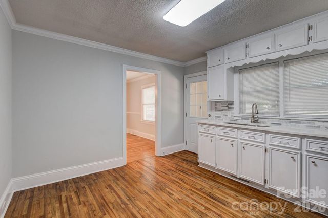409 E Maynard Street, Pageland, SC 29728