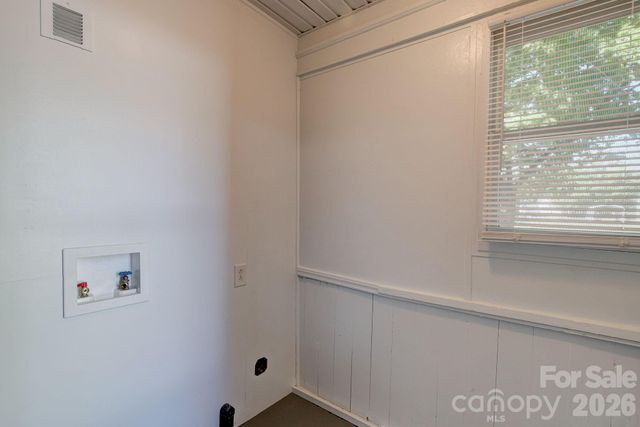 409 E Maynard Street, Pageland, SC 29728