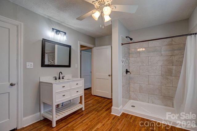 409 E Maynard Street, Pageland, SC 29728