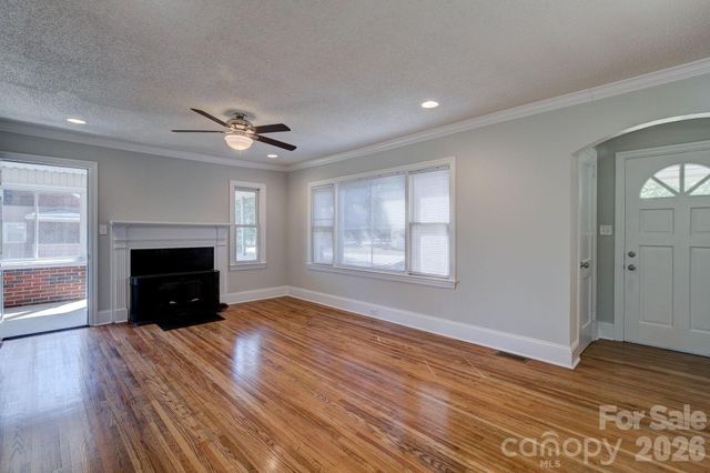 409 E Maynard Street, Pageland, SC 29728
