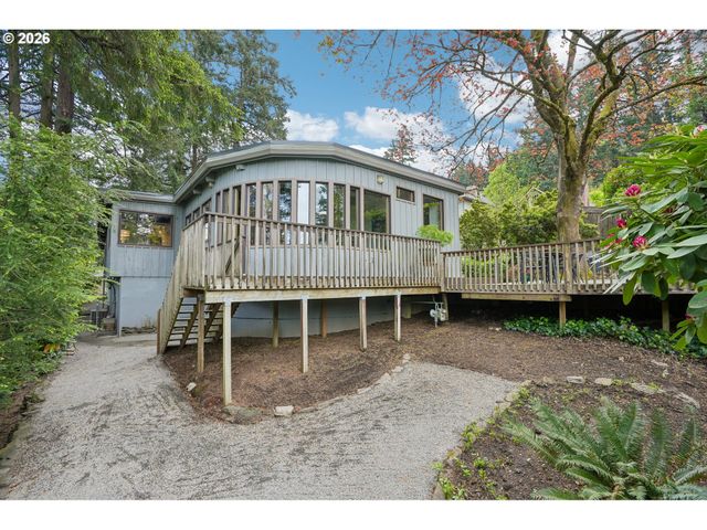 6639 Se YAMHILL Ct, Portland, OR 97215