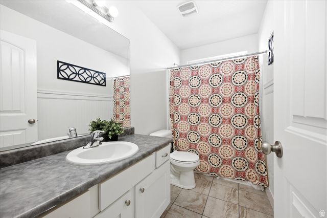 768 W STAR SPANGLED DR, Bluffdale, UT 84065
