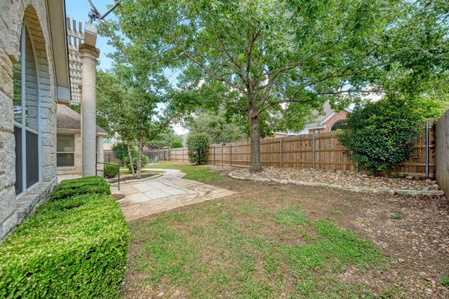 8233 Phantom Canyon DR, Austin, TX 78726