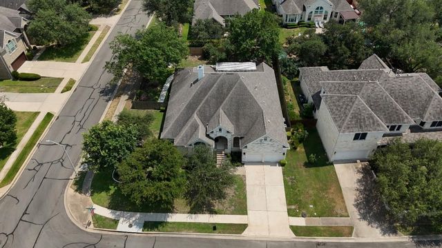 8233 Phantom Canyon DR, Austin, TX 78726