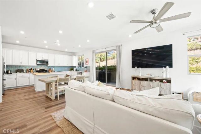 1852 Red Willow, Oceanside, CA 92056