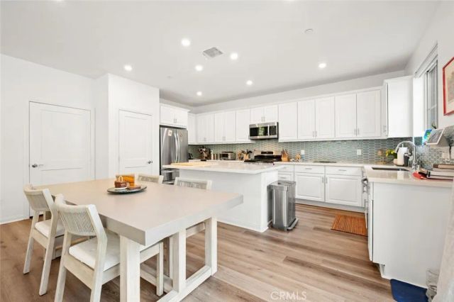 1852 Red Willow, Oceanside, CA 92056